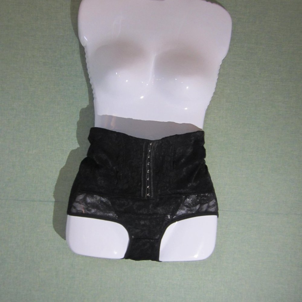 (2 pair) designer shape-wear like New panties